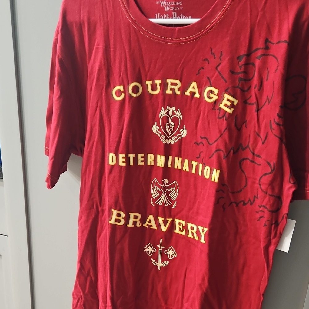 Gryffindor Harry Potter Red Courage Tee for Adults